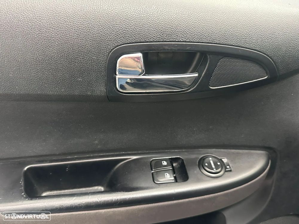 Hyundai i20 1.4 CRDI Comfort - 10