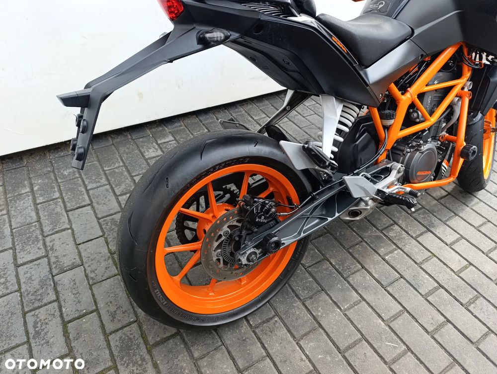 KTM Duke - 21
