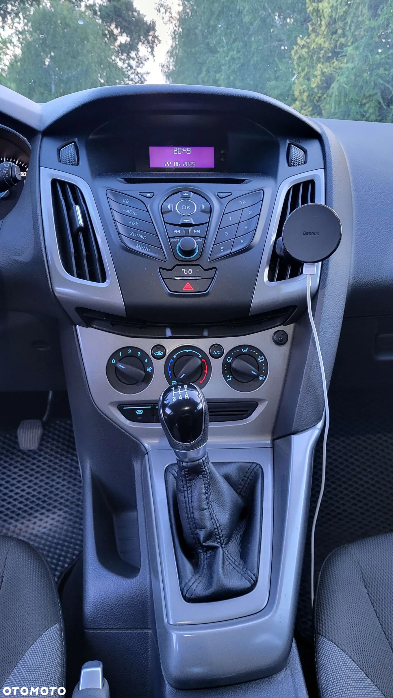 Ford Focus 1.6 Ambiente - 12