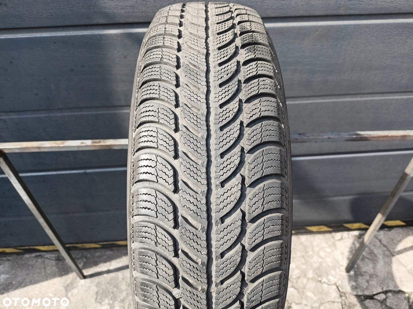 165/70R14 Dębica Frigo 2 opona pojedynka zima 5,3mm - 1