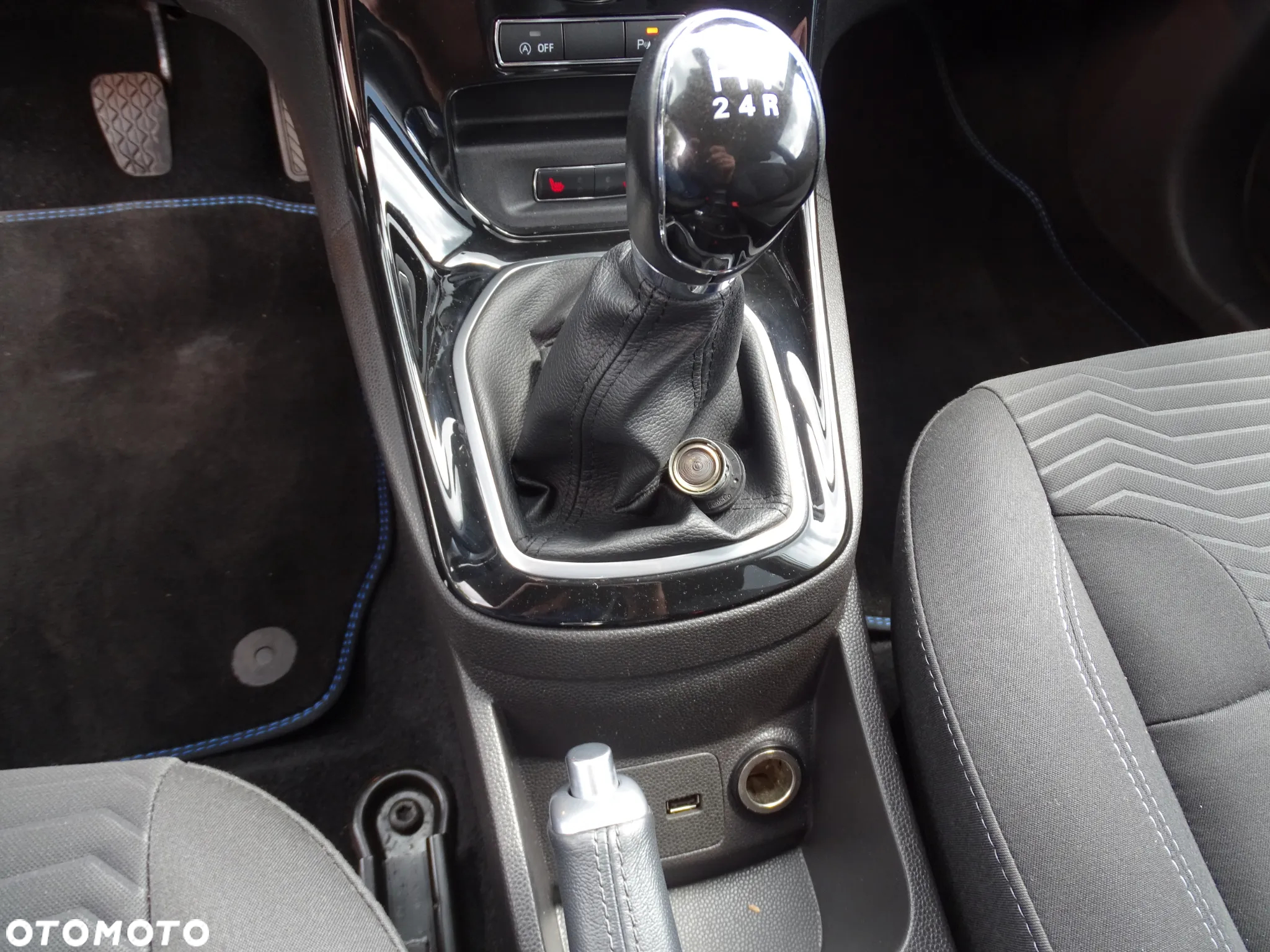 Ford Fiesta - 36