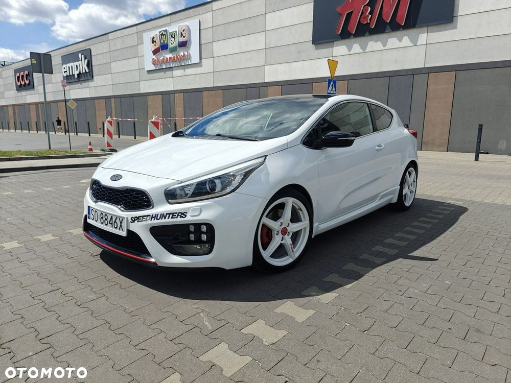 Kia Ceed - 29