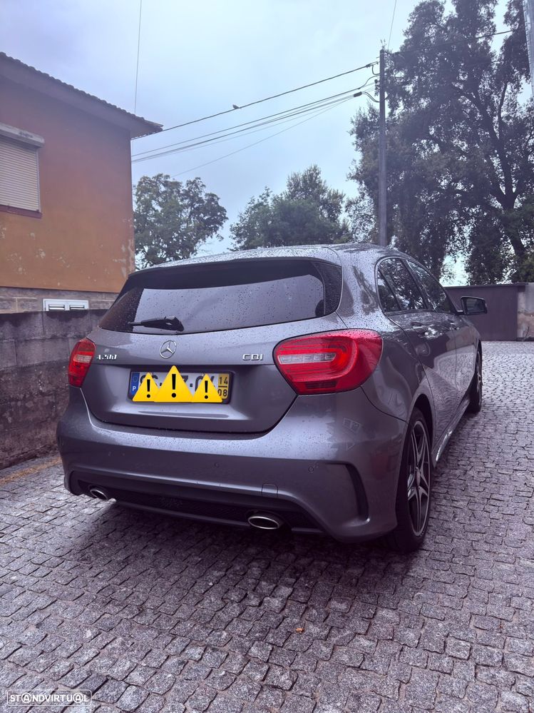 Mercedes-Benz A 200 d AMG Line - 2