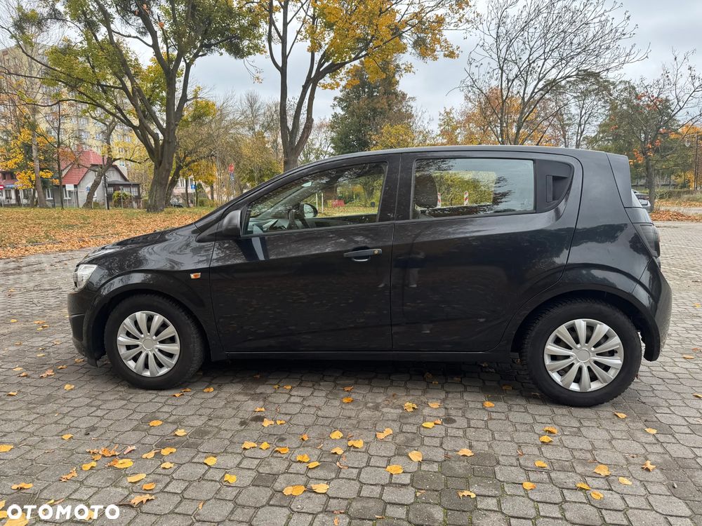 Chevrolet Aveo 1.2 LT - 3