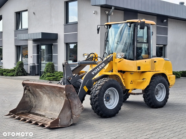 Volvo L 30 B PRO
