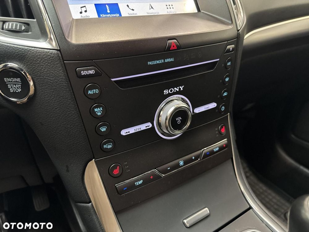 Ford S-Max - 22