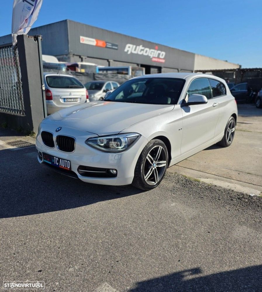 BMW 116 i Sport Line - 2
