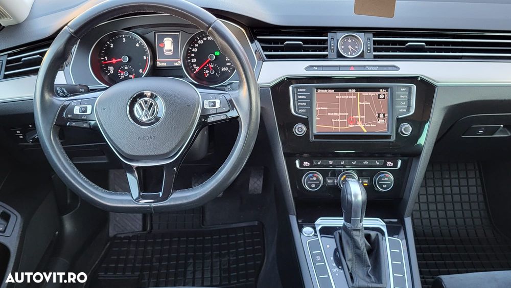 Volkswagen Passat - 6