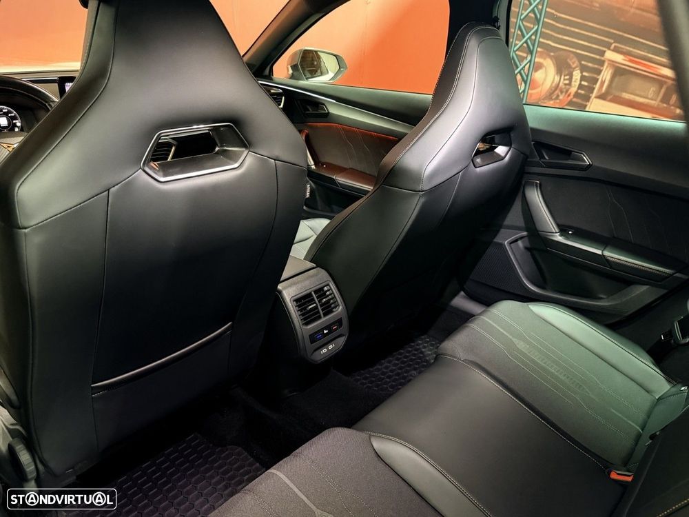 Cupra Formentor 1.4 e-Hybrid DSG VZ - 8