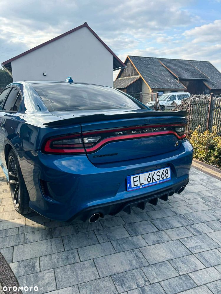 Dodge Charger 6.4 Scat Pack - 23