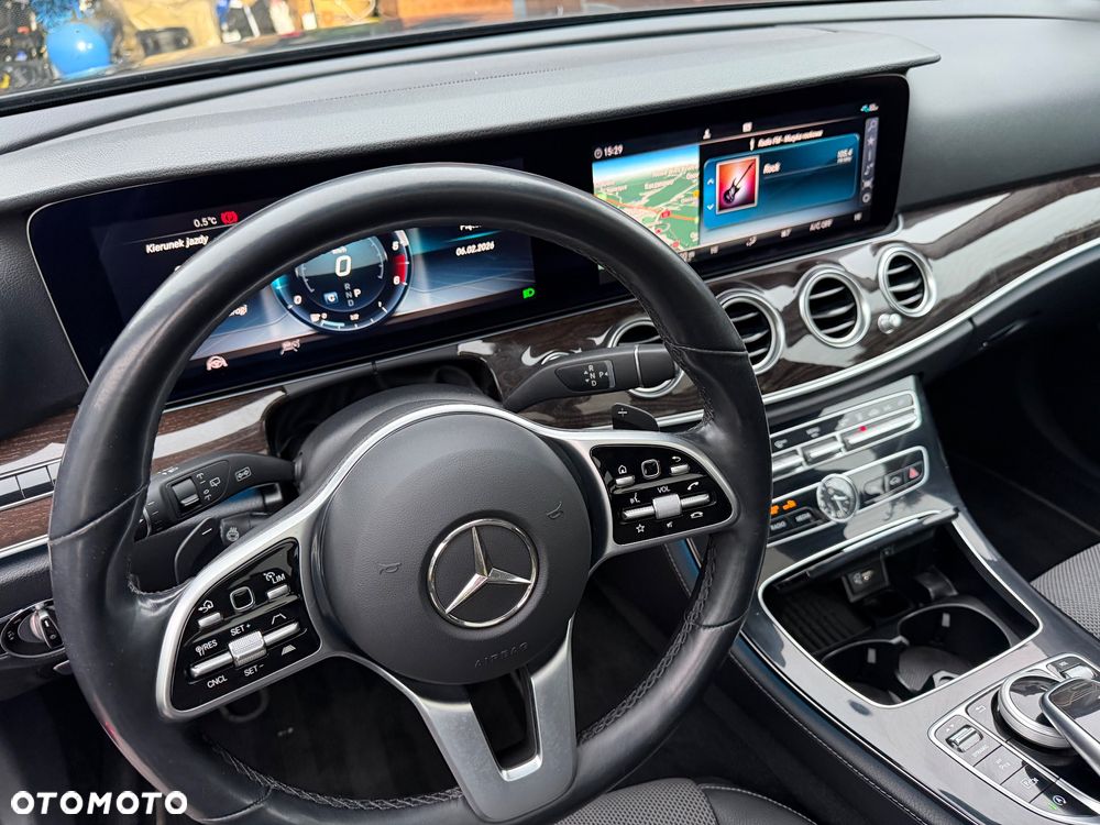 Mercedes-Benz Klasa E 220 d 9G-TRONIC Avantgarde - 29