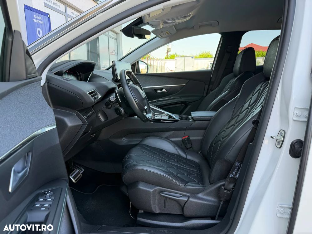 Peugeot 3008 PHEV 300 EAT8 4X4 GT - 13