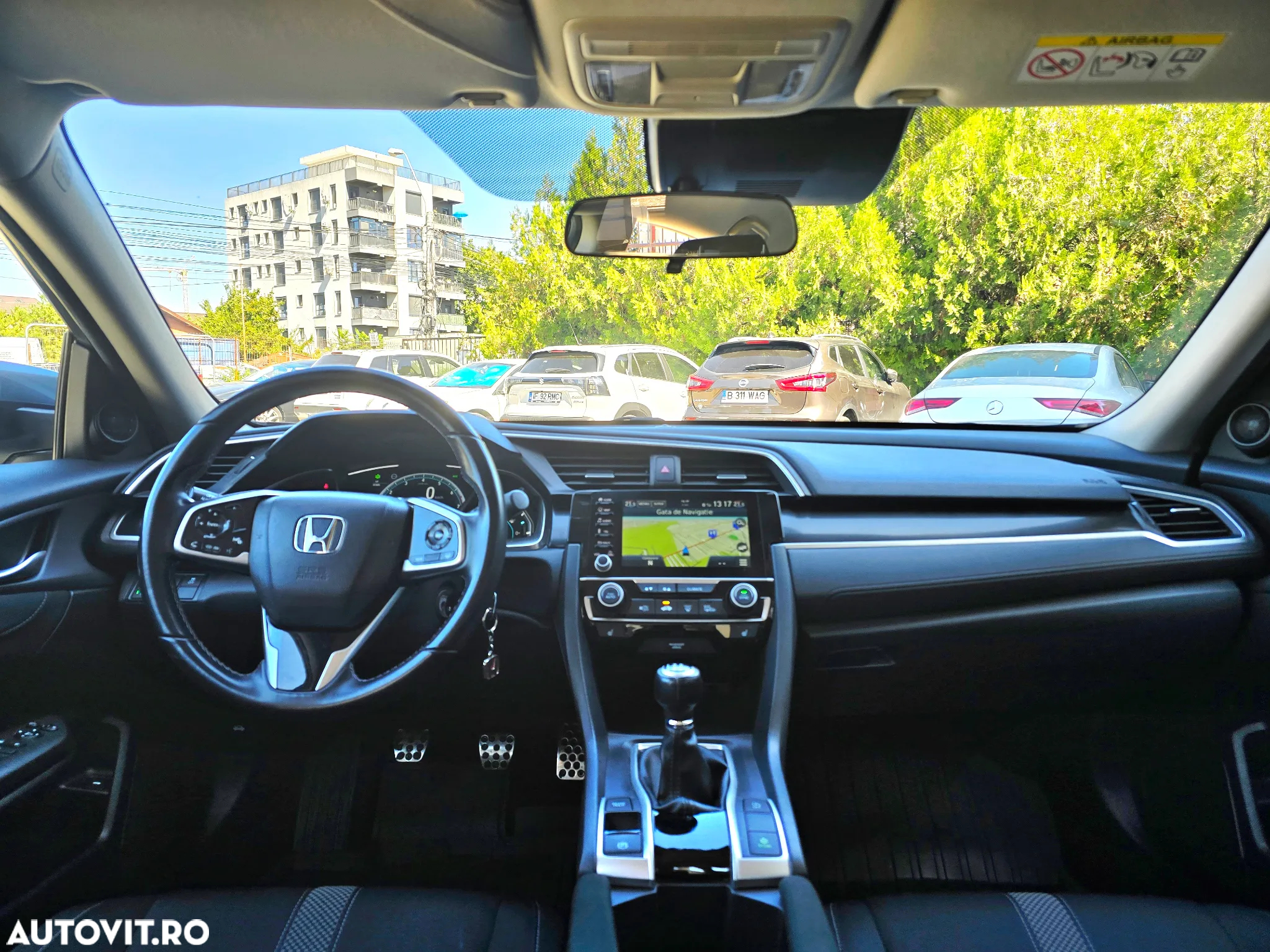 Honda Civic Sedan 1.5 VTEC Turbo Elegance Navi - 10