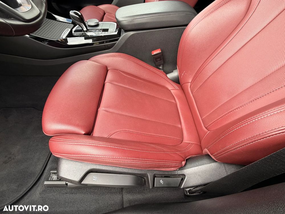 BMW X3 xDrive30e AT PHEV - 24