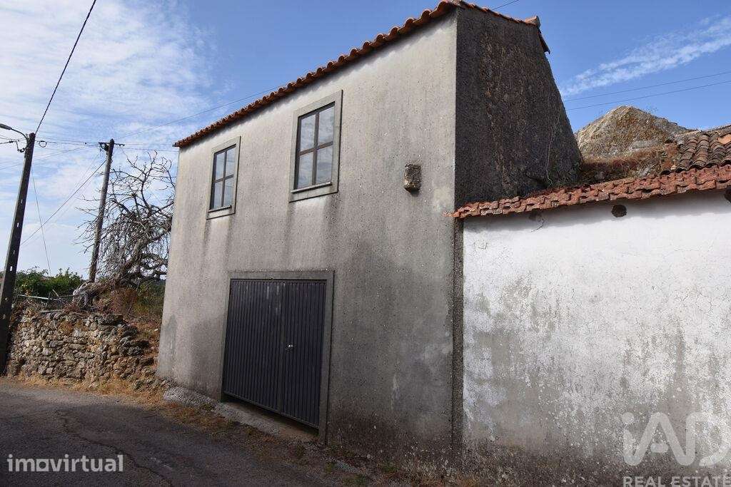 Casa / Villa em São Miguel, Santa Eufémia e Rabaçal de 121 m2 - Grande imagem: 2/20