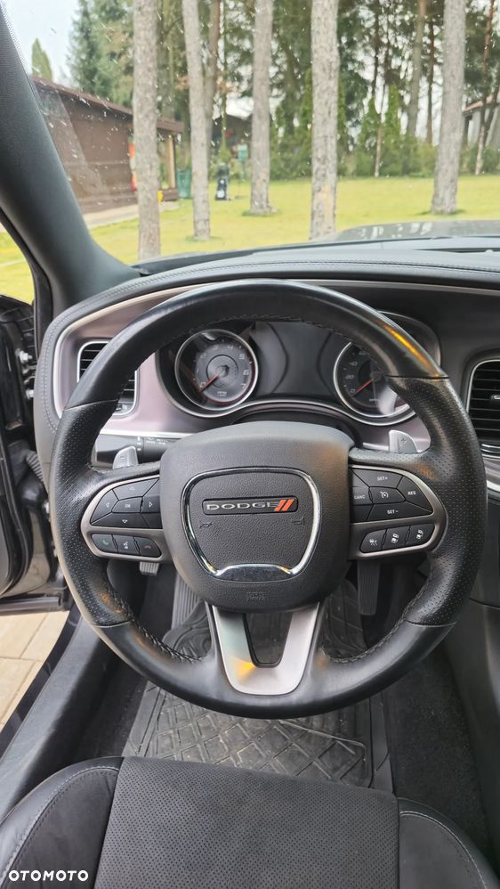 Dodge Charger 5.7 R/T - 32