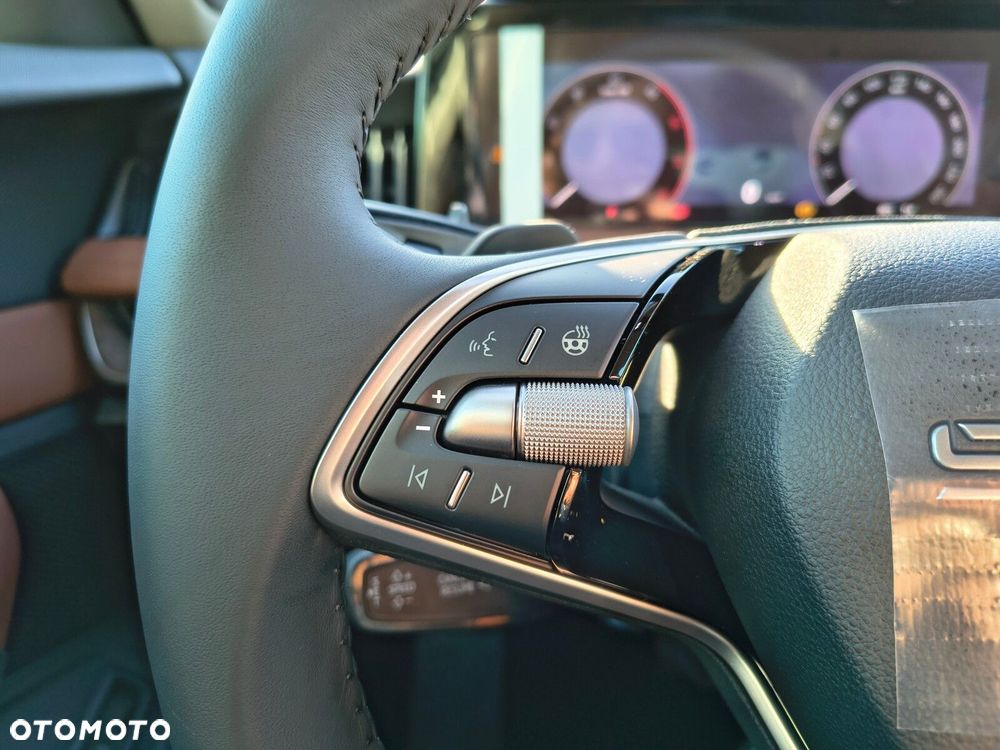 Skoda Superb 2.0 TDI SCR 4x4 L&K DSG - 27