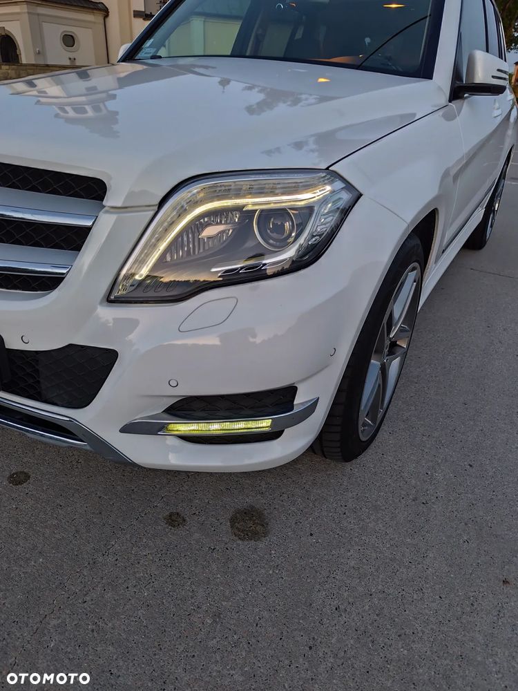Mercedes-Benz GLK - 30