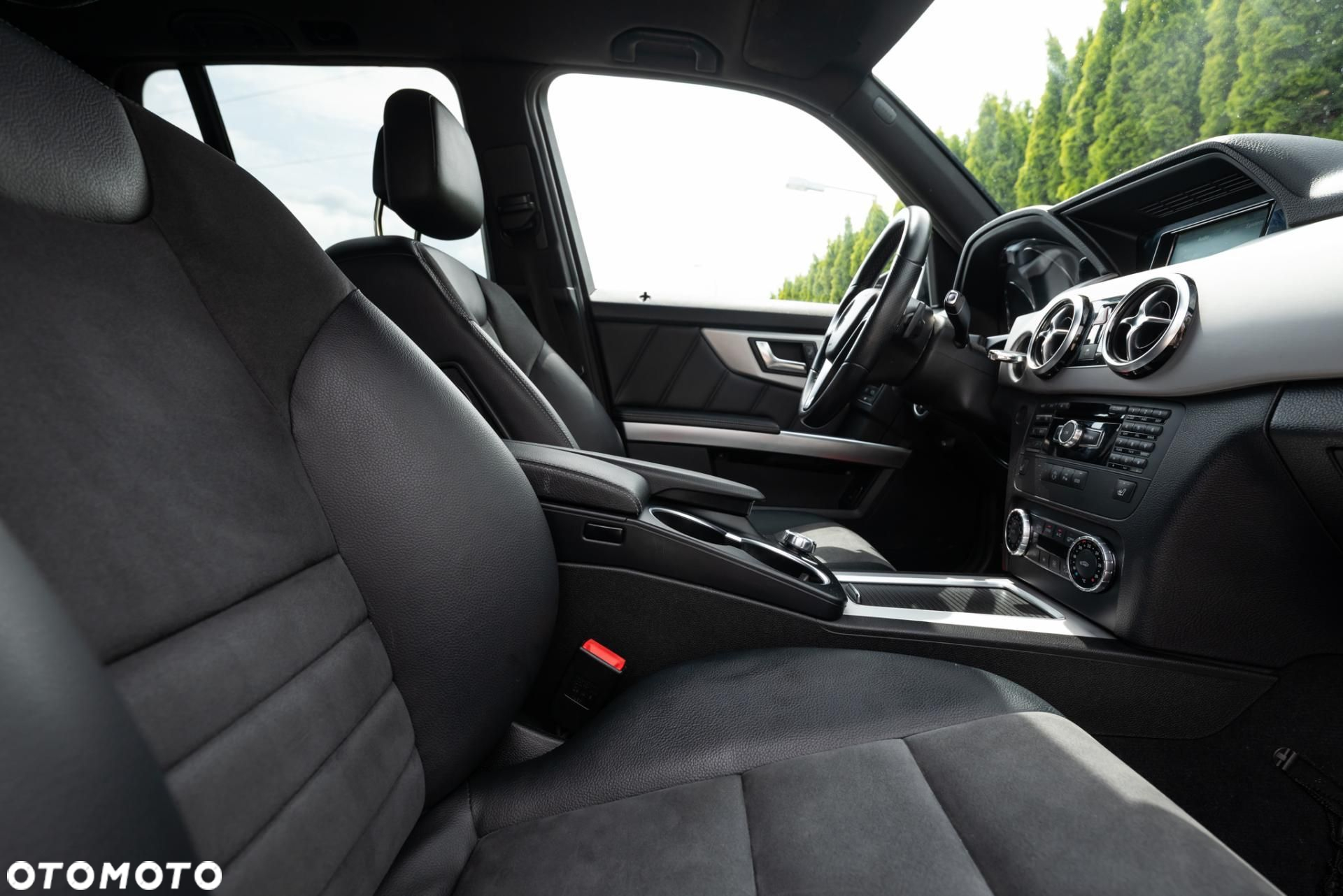 Mercedes-Benz GLK - 16