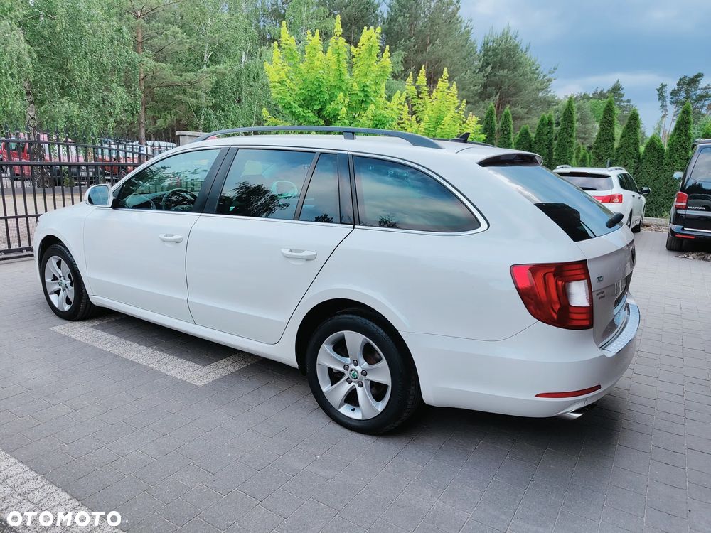 Skoda Superb 2.0 TDI Green tec Ambition - 33