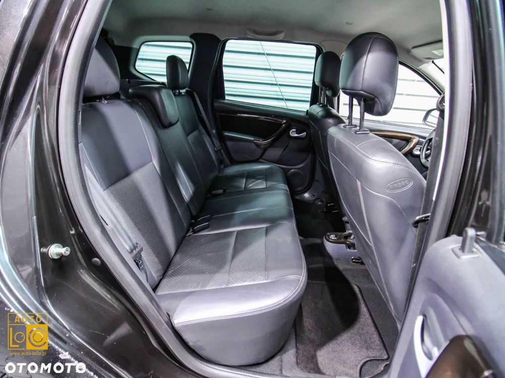 Dacia Duster 1.6 16V 4x4 Prestige - 10