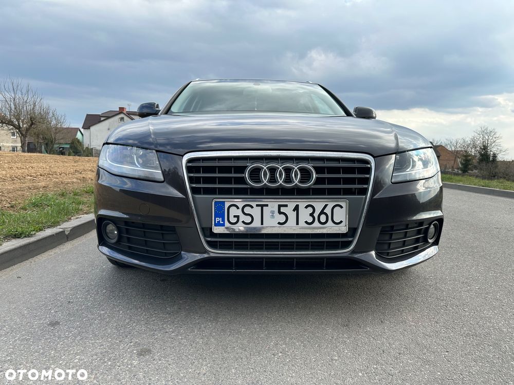 Audi A4 Avant 2.0 TFSI Attraction - 4