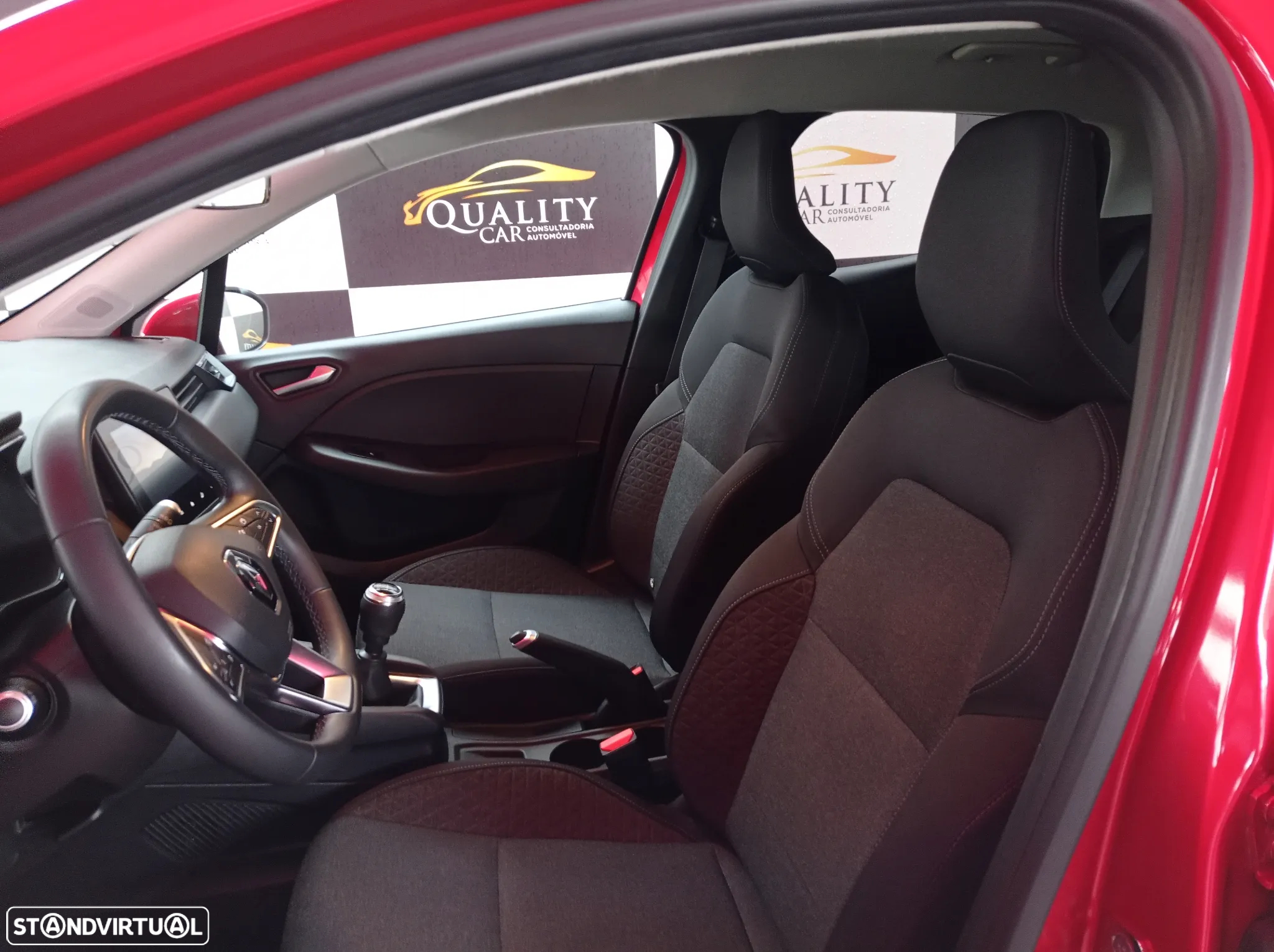 Renault Clio 1.0 TCe Intens - 10