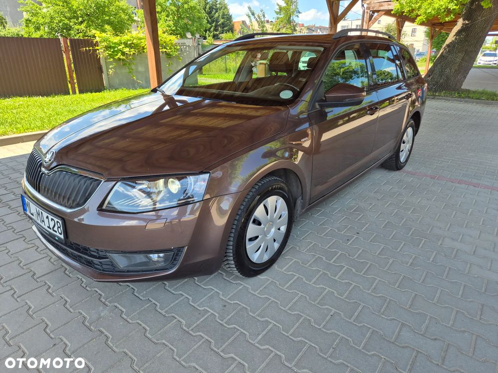 Skoda Octavia 1.6 TDI Edition DSG - 4