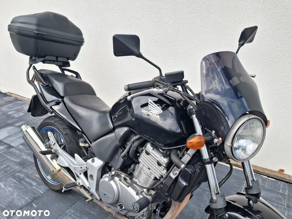Honda CB - 10