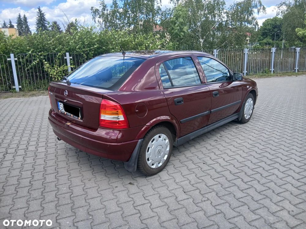 Opel Astra 1.2 Start - 7