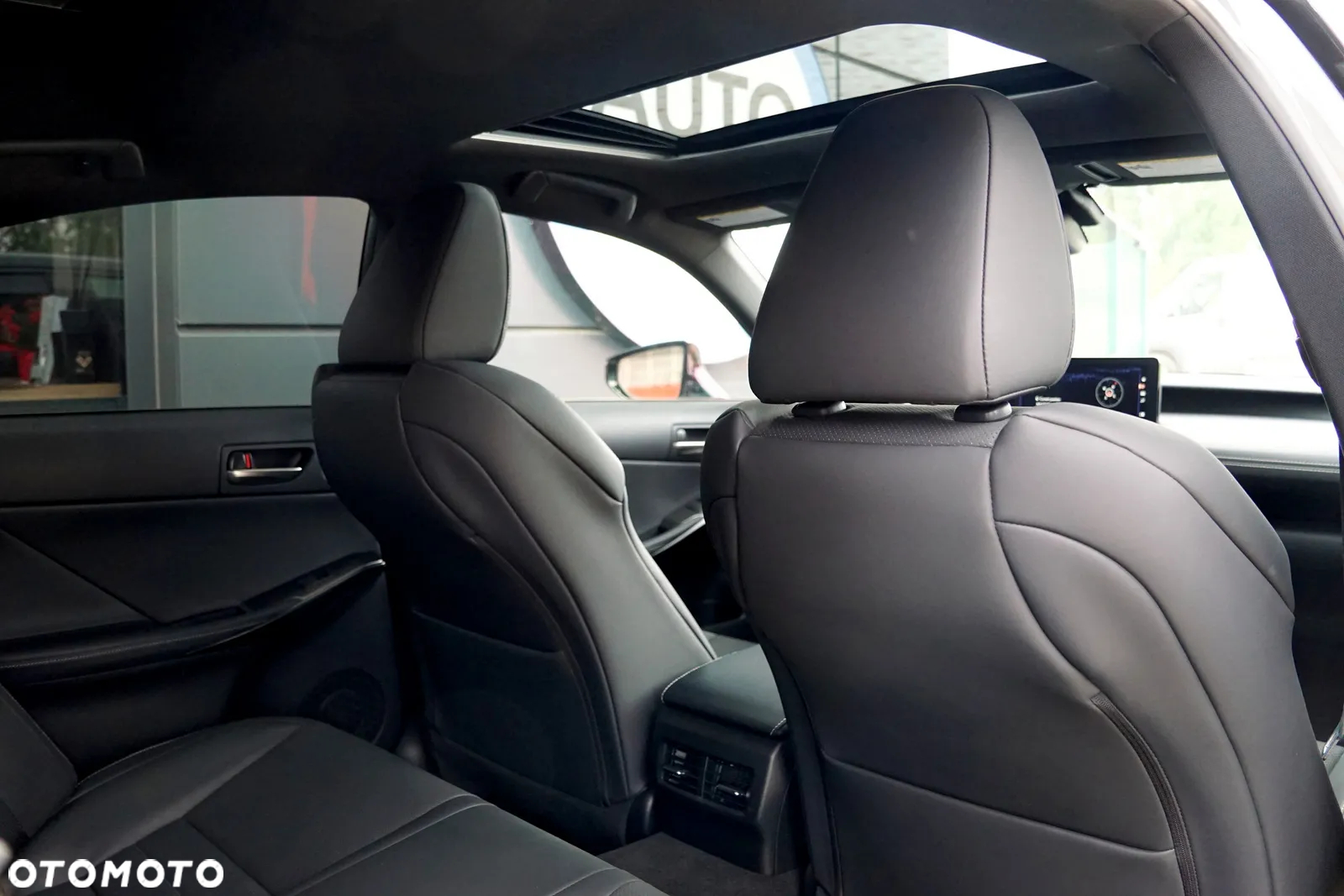 Lexus Inny - 20
