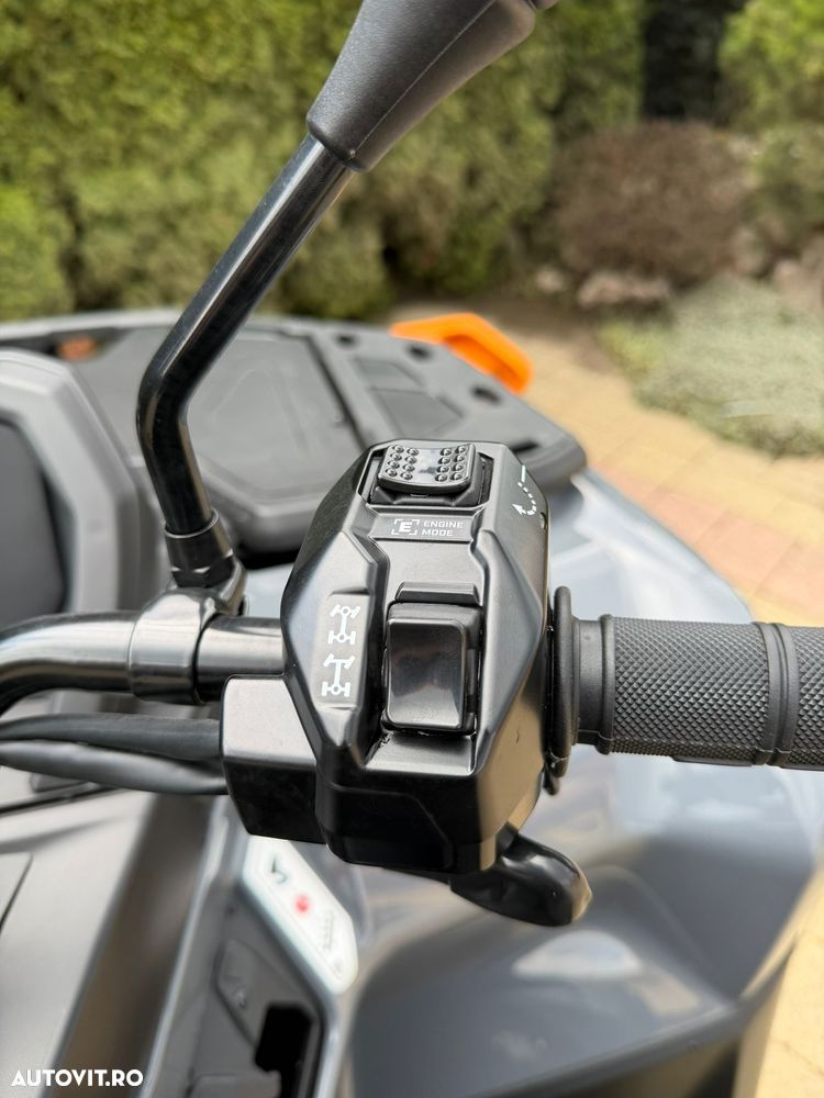 Can-Am Outlander Max - 7