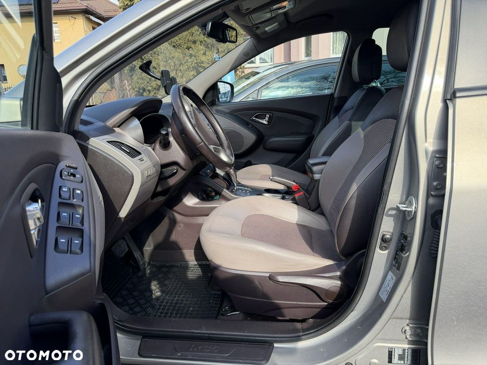 Hyundai ix35 - 11