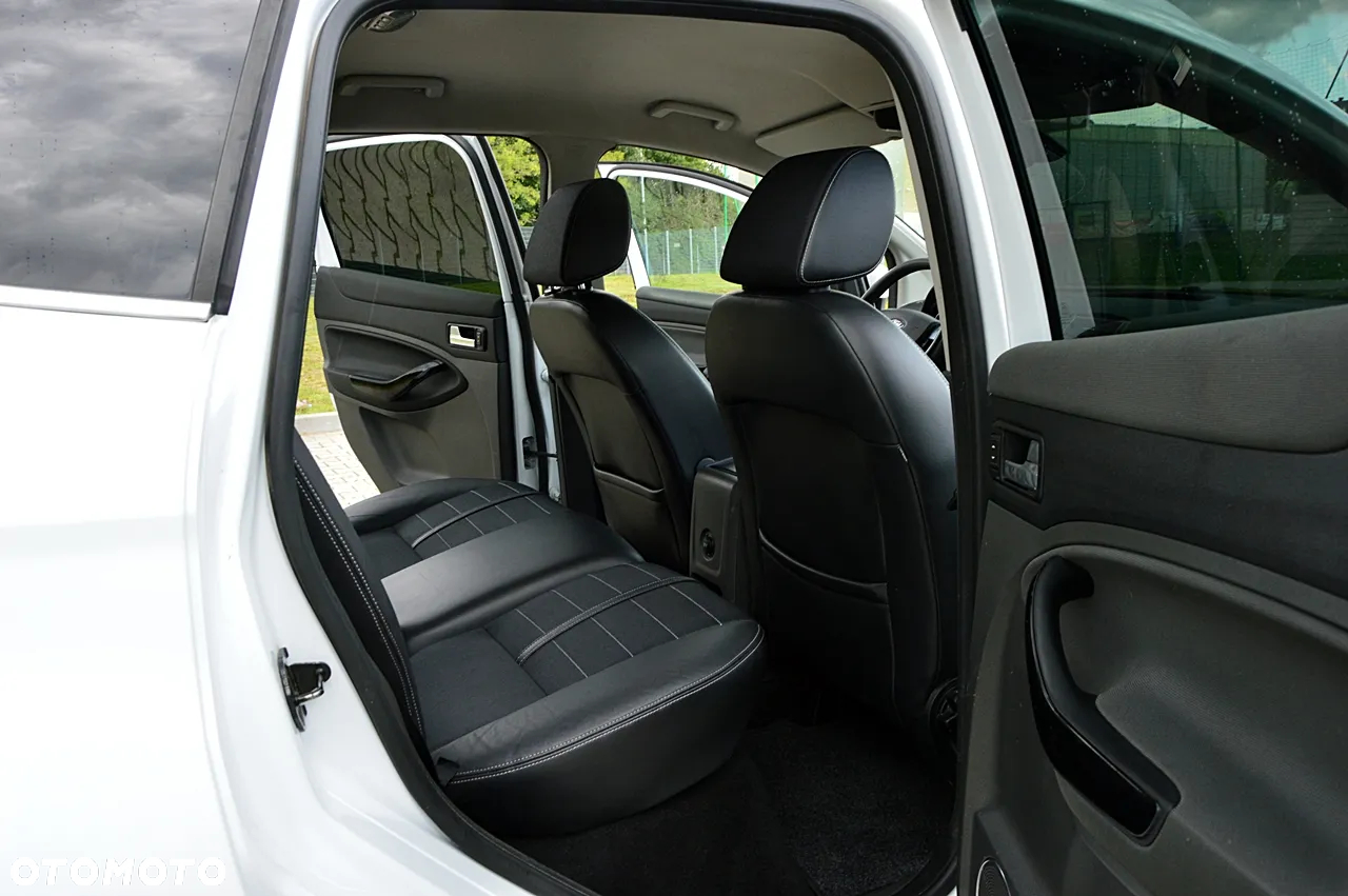 Ford Kuga 2.0 TDCi Titanium - 27