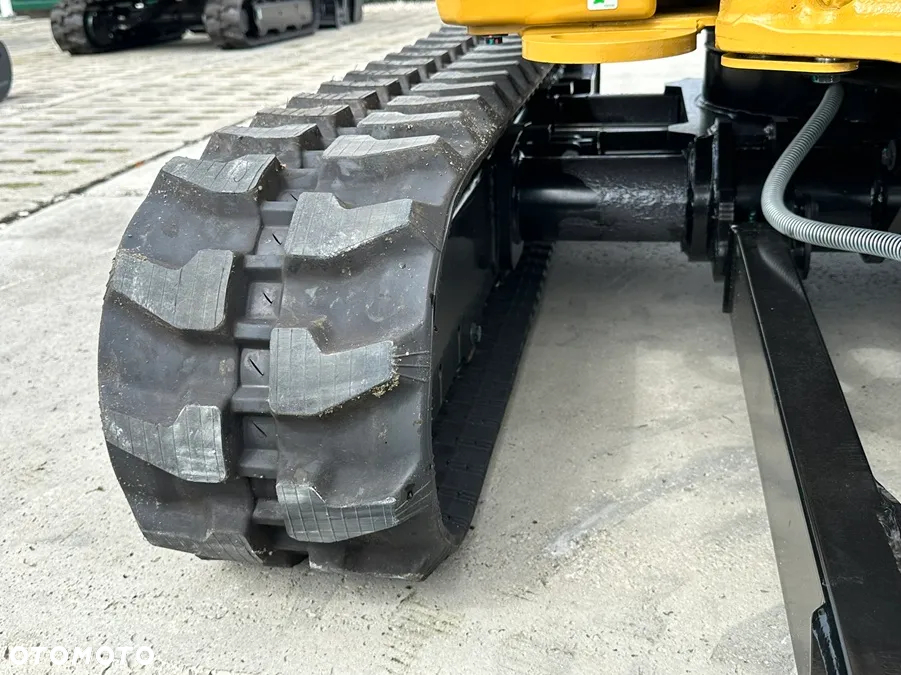 Caterpillar 302 CR - 12