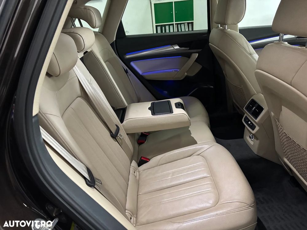 Audi Q5 2.0 40 TDI quattro S tronic Design - 18