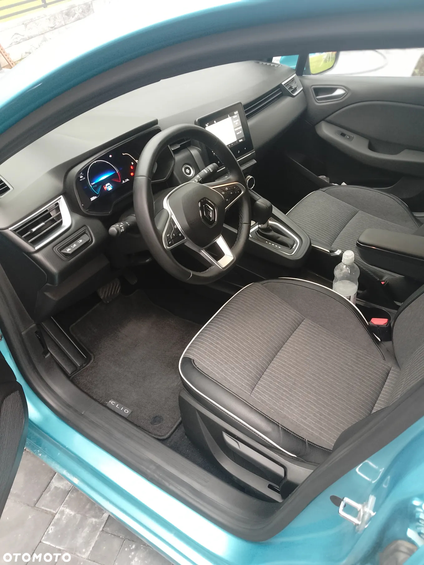 Renault Clio E-TECH Hybrid 140 BUSINESS EDITION - 20