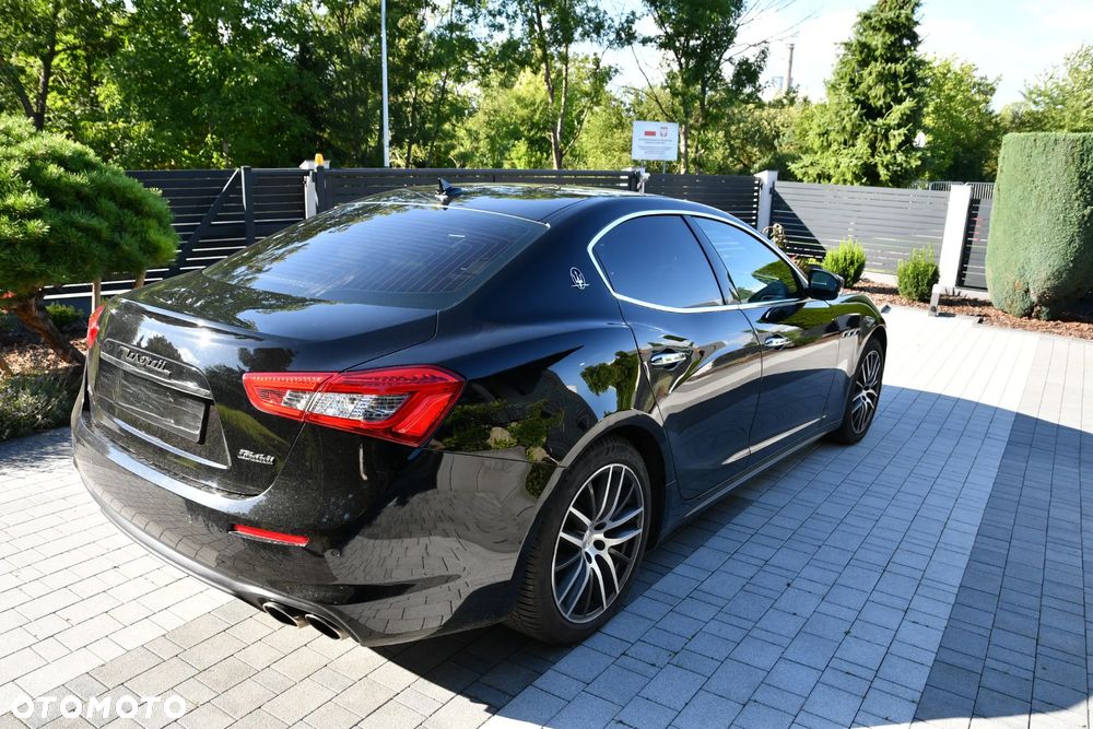 Maserati Ghibli - 3
