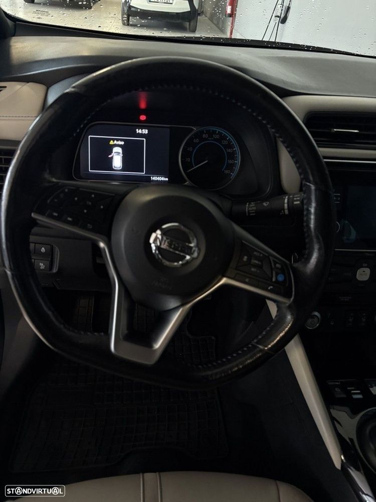 Nissan Leaf Tekna ProPilot Park - 7