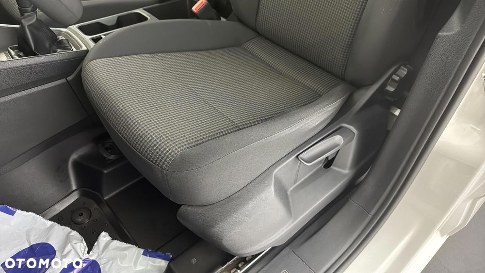 Volkswagen Caddy - 13