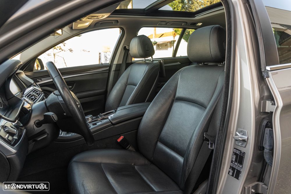 BMW 520 d Luxury Line - 14