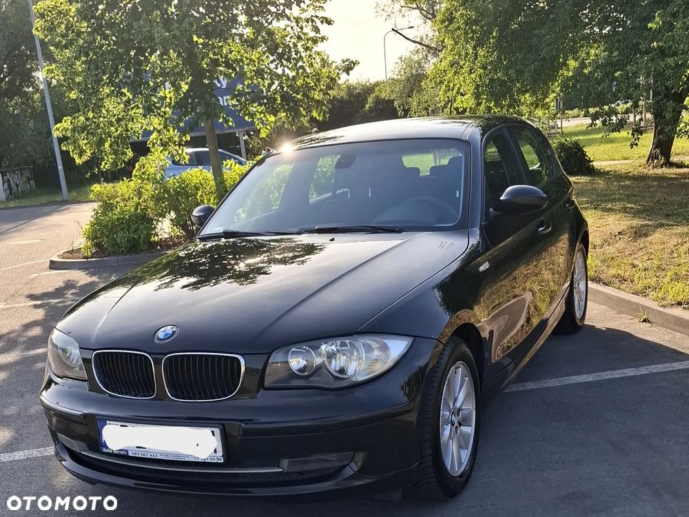 BMW Seria 1 118i - 1