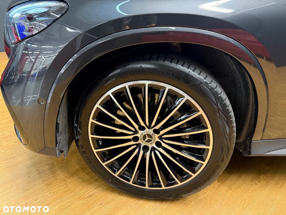 Mercedes-Benz GLC - 15