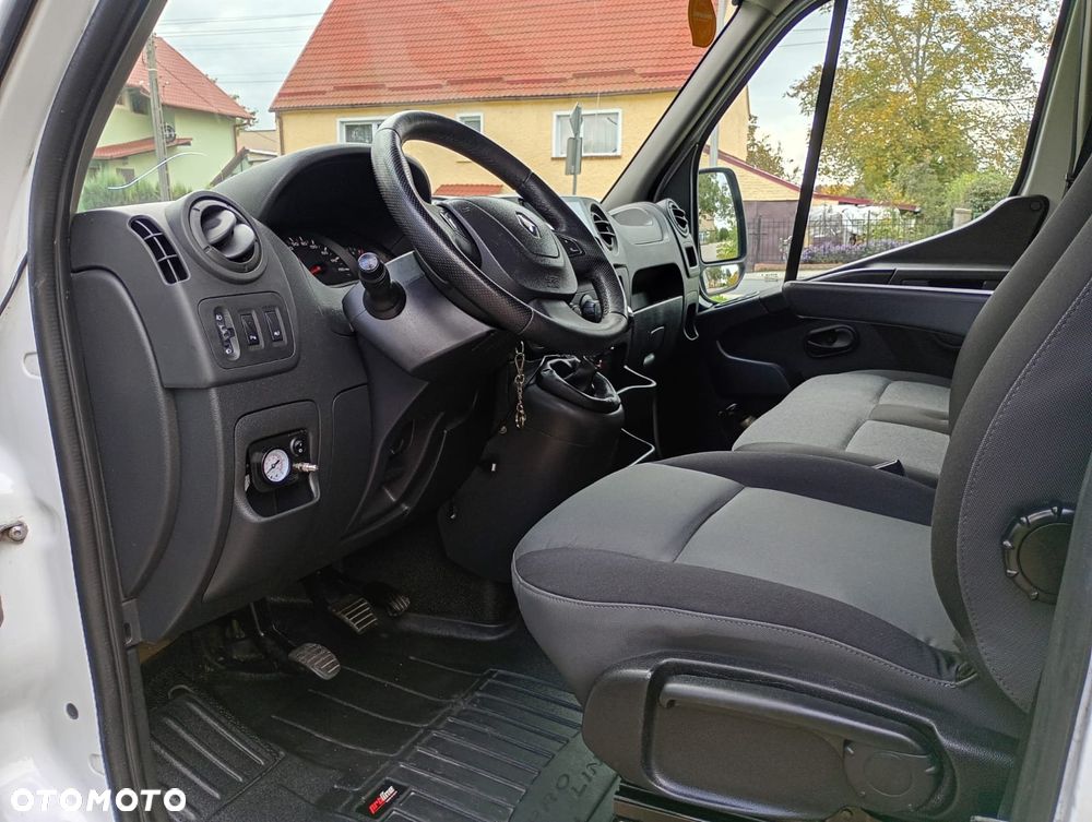 Renault Master - 9
