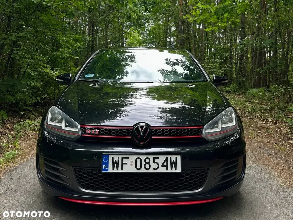 Volkswagen Golf 2.0 TSI GTI DSG - 1