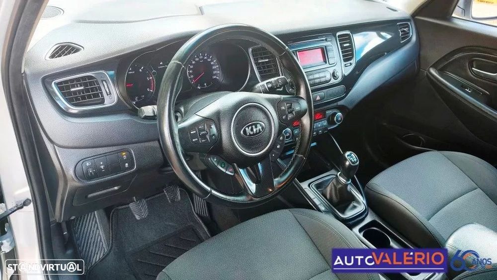 Kia Carens 1.7 CRDi ISG EX - 11