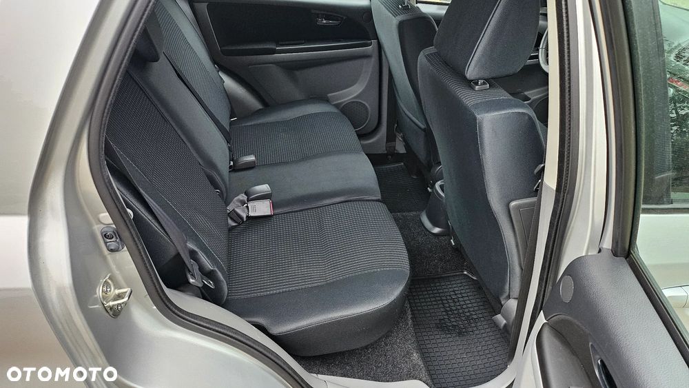 Suzuki SX4 2.0 DDiS Topline Edition 4WD - 27