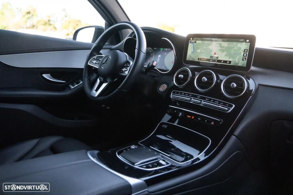 Mercedes-Benz GLC 300 e Coupé 4Matic - 36