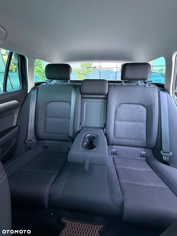 Volkswagen Passat 2.0 TDI BMT Comfortline - 17