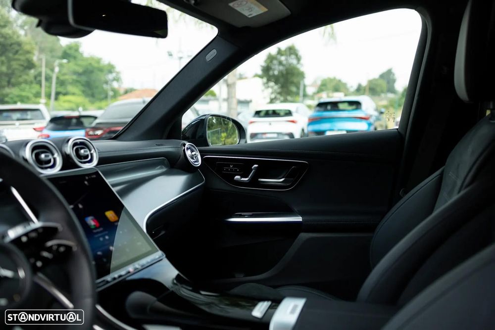 Mercedes-Benz GLC 300 e 4Matic 9G-TRONIC Edition AMG Line - 14